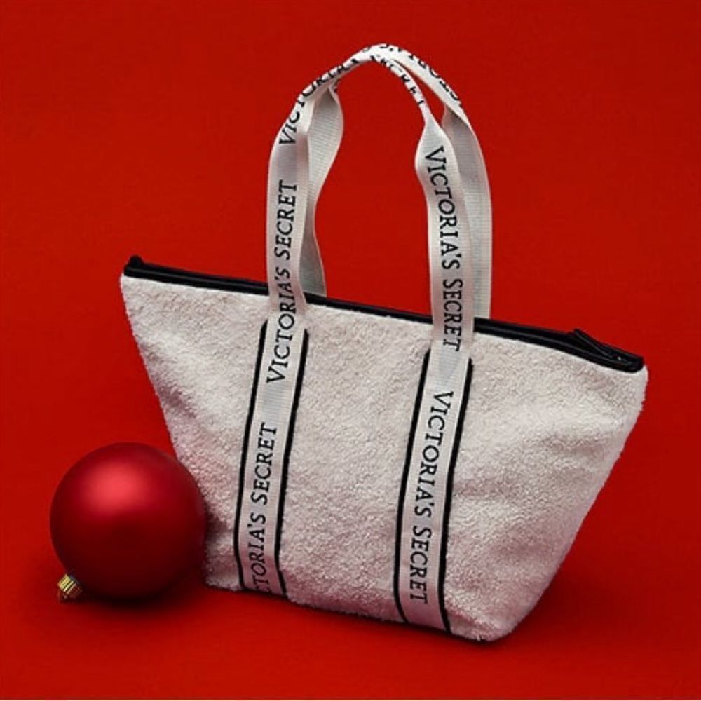 Victoria’s Secret ivory faux fleece zipper closure logo double strap tote. NWT.